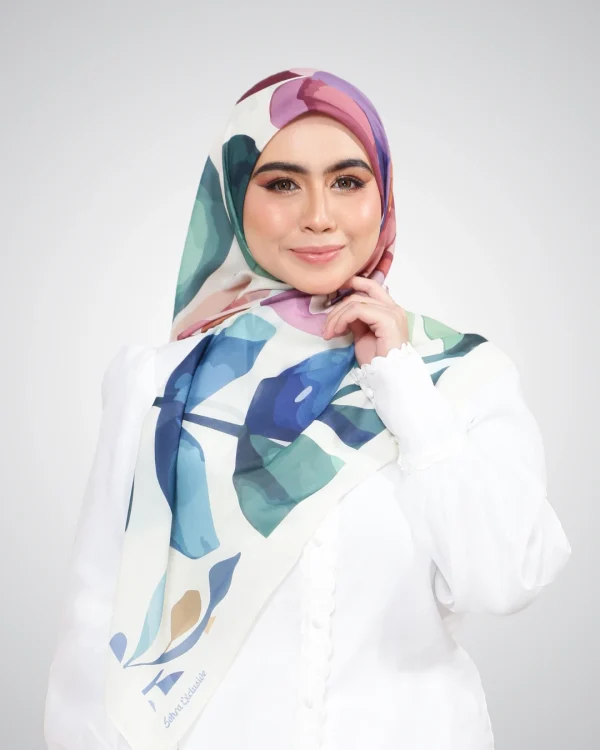 CB Lily 2